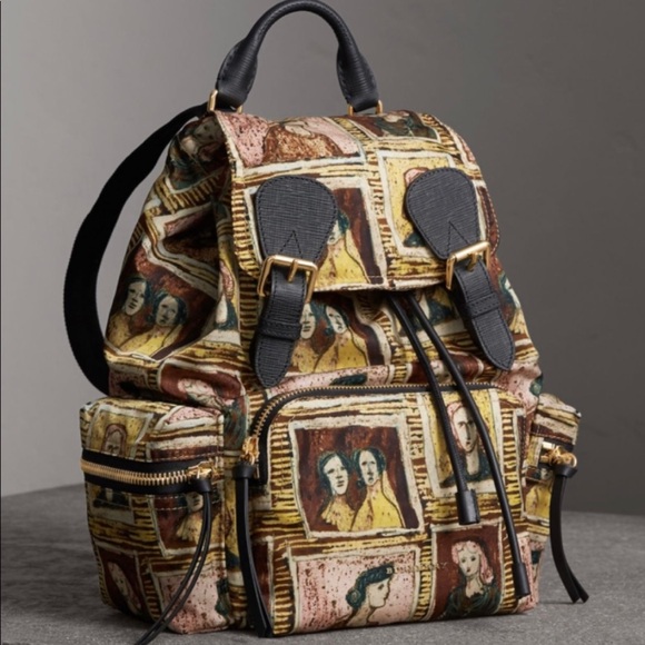 EUC RARE Burberry Rucksack Framed Head Print Backpack Medium - Picture 2 of 14